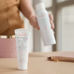 Avène Antirougeurs Day Soothing Cream Spf30 40ml 1.3fl.oz -Ly-skin Sales Store Avene Antirougeurs Day Soothing Cream SPF30 3