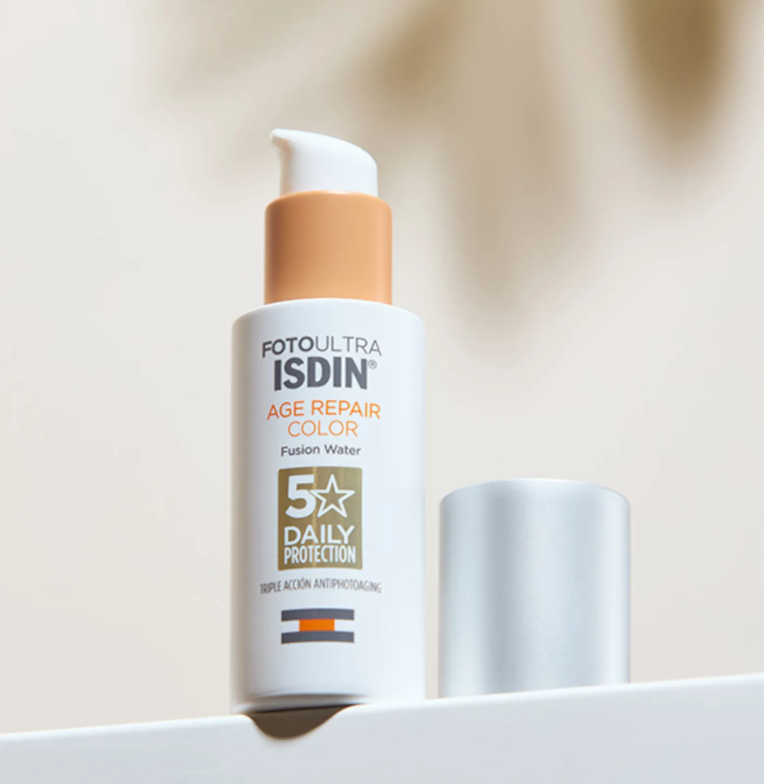 Isdin Fotoultra Age Repair Color Spf50 Tinted Facial Sunscreen 50ml 1.7fl.oz 5 Isdin Fotoultra Age Repair Color Spf50 Tinted Facial Sunscreen 50ml 1.7fl.oz - Image 3