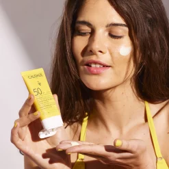 Caudalie Vinosun Protect Spf50 Anti-wrinkles Cream 50ml 1.7fl.oz -Ly-skin Sales Store Lyskin Caudalie vinosun protect spf50 anti wrinkles cream 50ml CDL00052 1 2