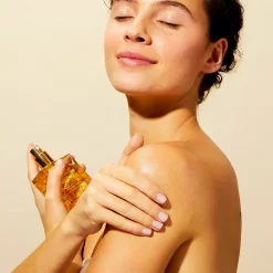 Nuxe Huile Prodigieuse Dry Oil Face, Body And Hair 100ml 3.3fl.oz -Ly-skin Sales Store Lyskin NUXE NUX00085 1