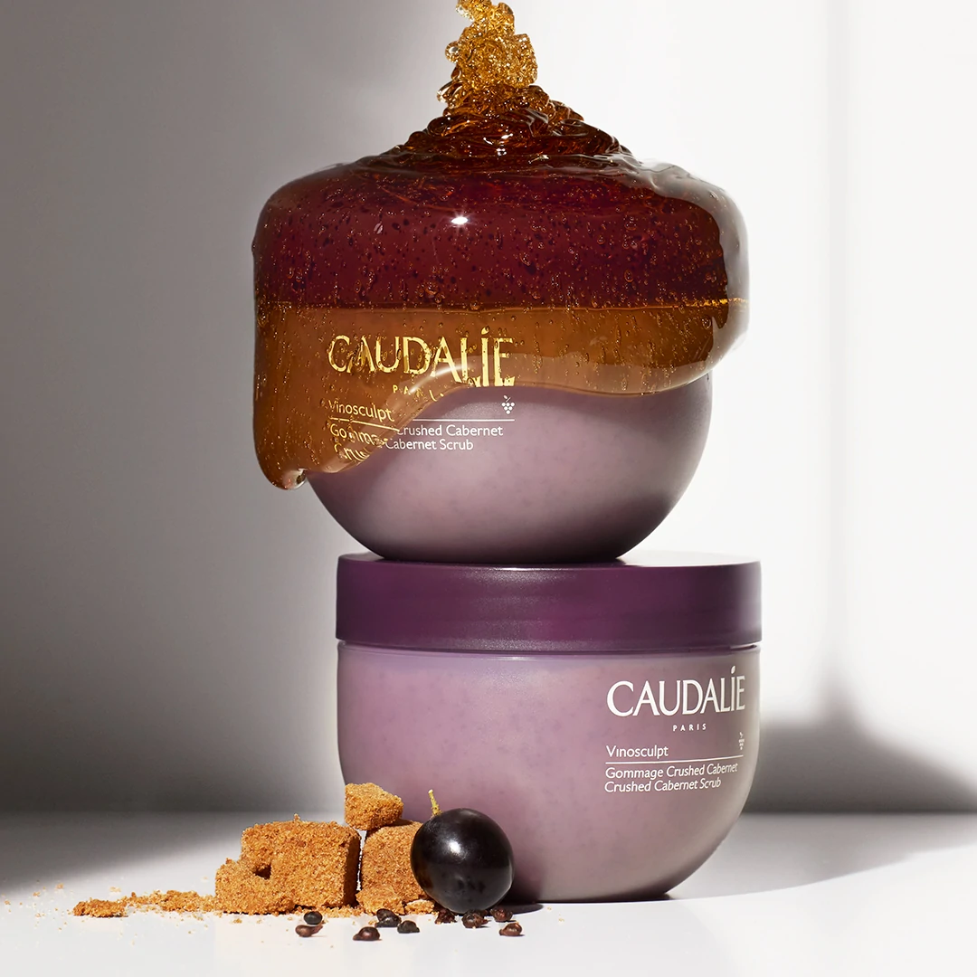 Caudalie Crushed Cabernet Scrub For Body 150ml 5 Caudalie Crushed Cabernet Scrub For Body 150ml - Image 3