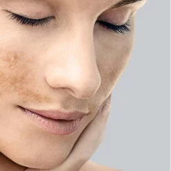 Isdin Fotoultra 100 Active Unify Color Spf50 Tinted Anti-dark Spots 50ml -Ly-skin Sales Store lyskin Isdin fotoultra 100 active unify spf50 corrects dark spots 50ml 1 1